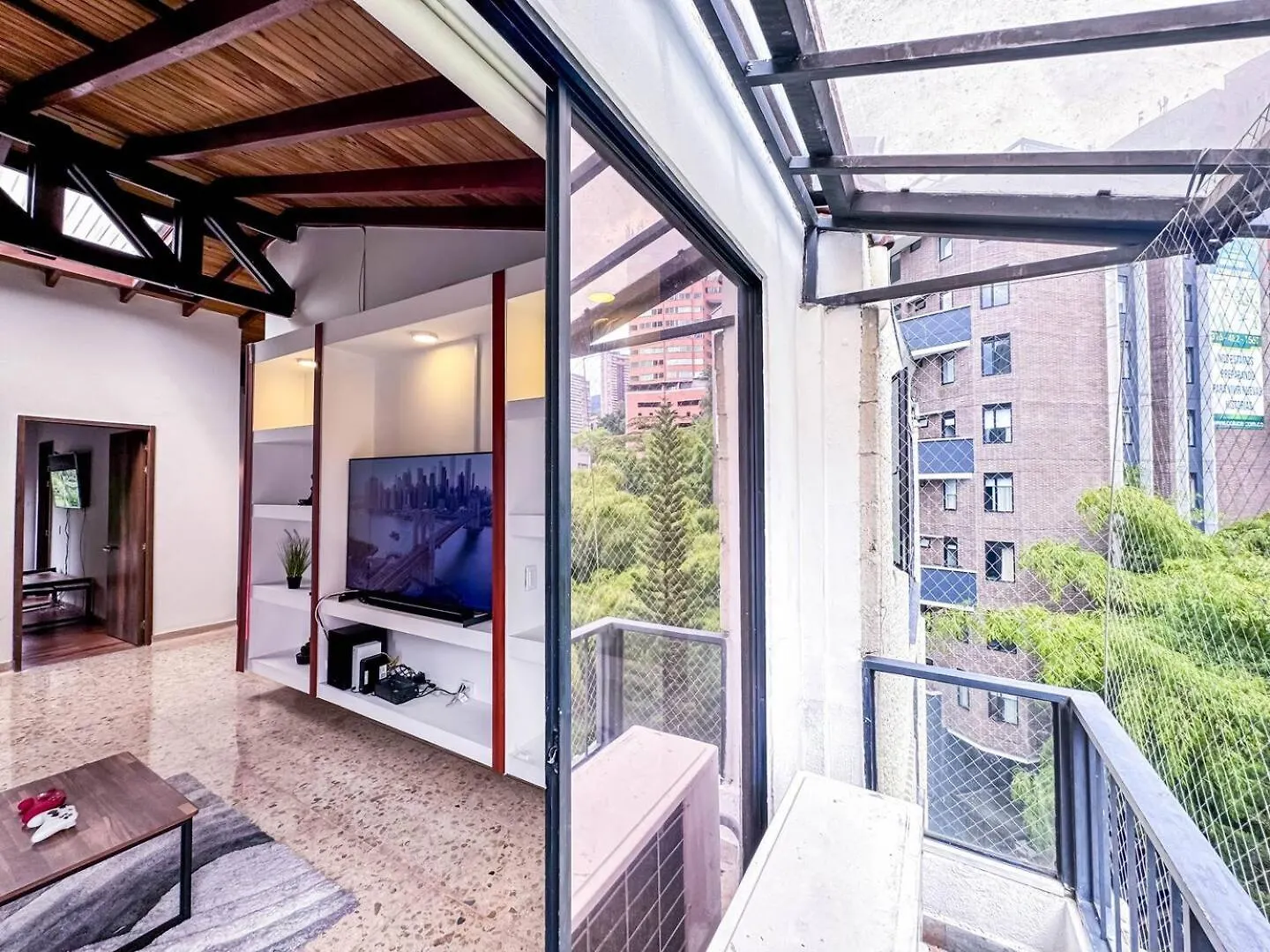 3Br 240 M Ac Pool El Tesoro Apartment Medellin