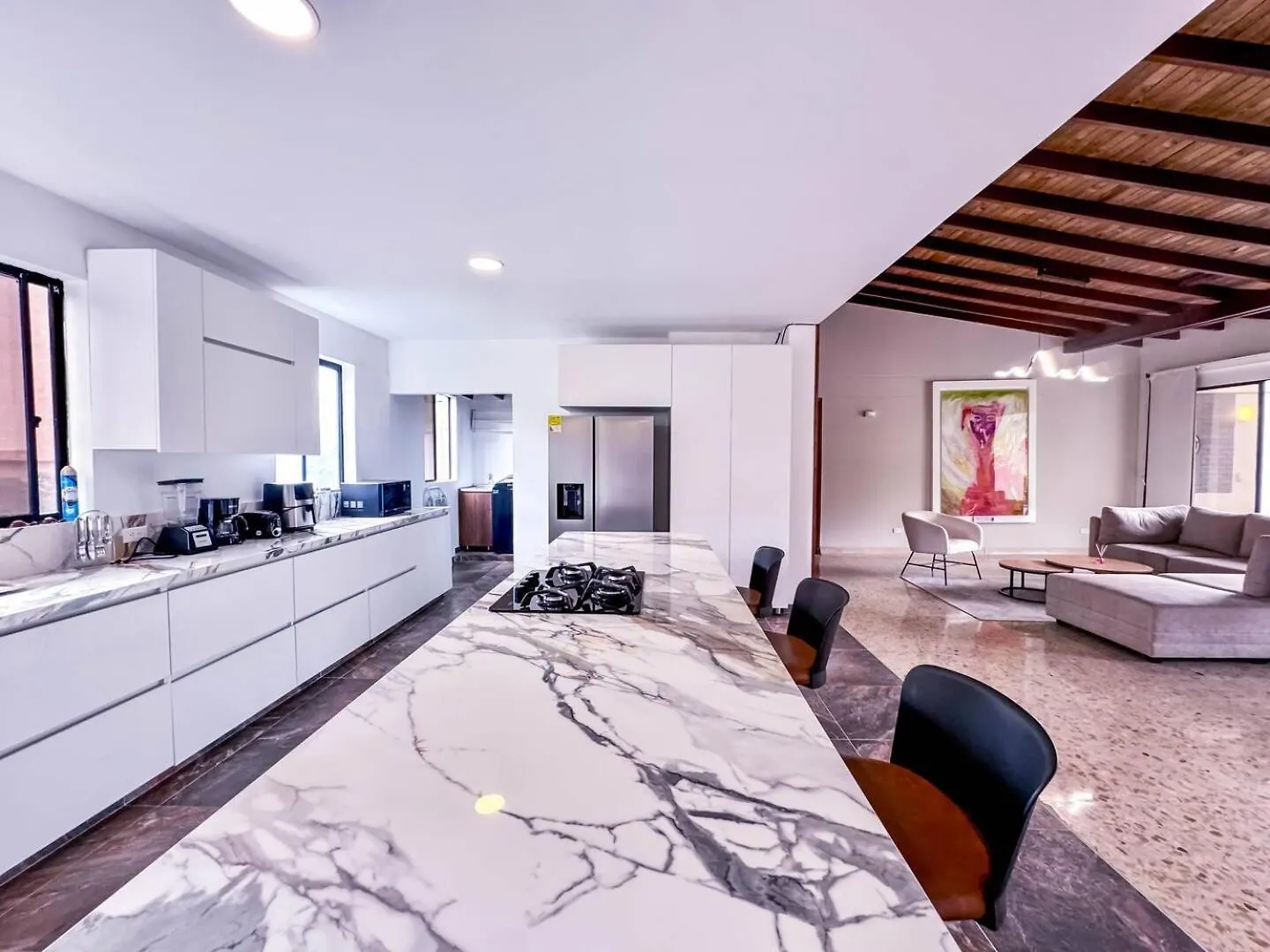 דירות מדיין 3Br 240 M Ac Pool El Tesoro 0*,  קולומביה