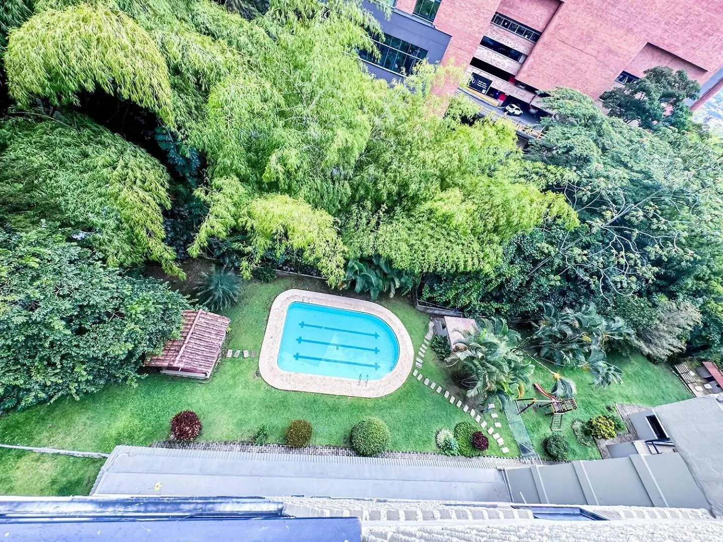 דירות מדיין 3Br 240 M Ac Pool El Tesoro קולומביה