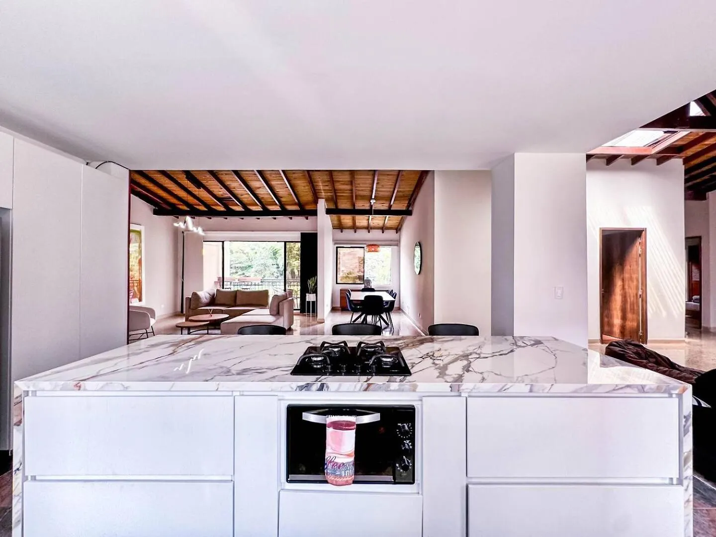 דירות מדיין 3Br 240 M Ac Pool El Tesoro